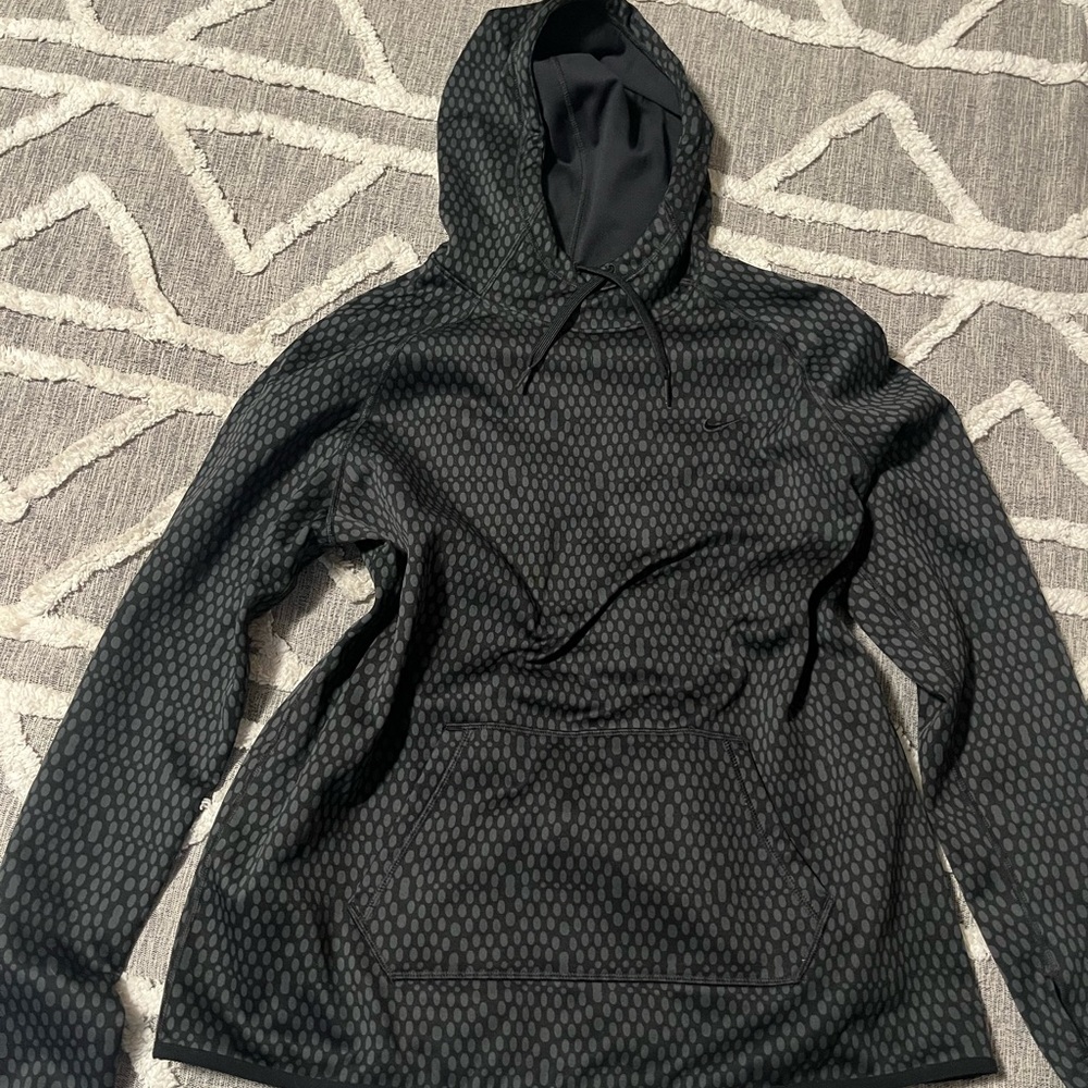 Nike Women's Black Patterned Hoodie